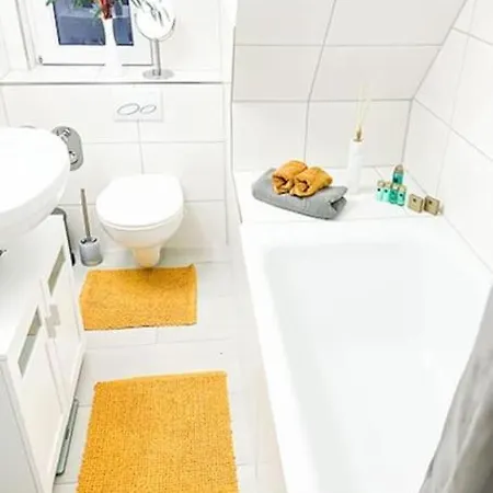 Modernes Mit Balkon Free Parking Netflix